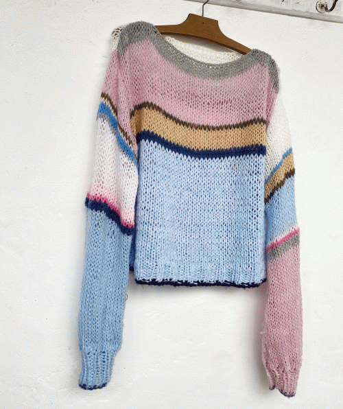 washed-knitted-jumper-front